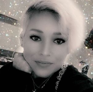 Meet your Posher, Marisol